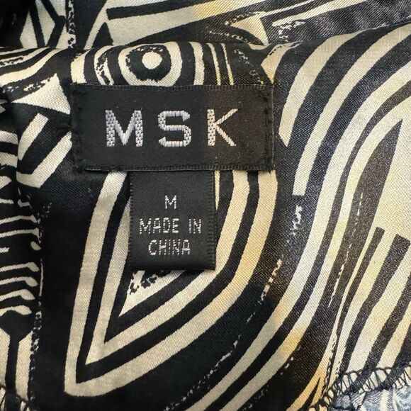 MSK Med Women's Sequin Bomber Style Jacket with Smocked Front and‎ Full Zip - Picture 3 of 6